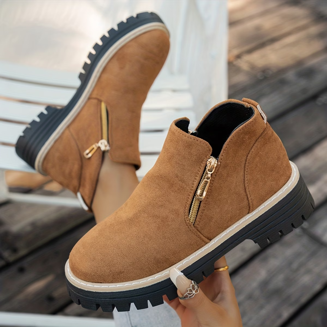 Nicoletta | Botines elegantes con cremallera dorada