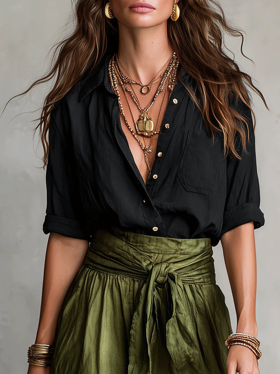 River | Conjunto de camisa negra y falda midi verde oliva