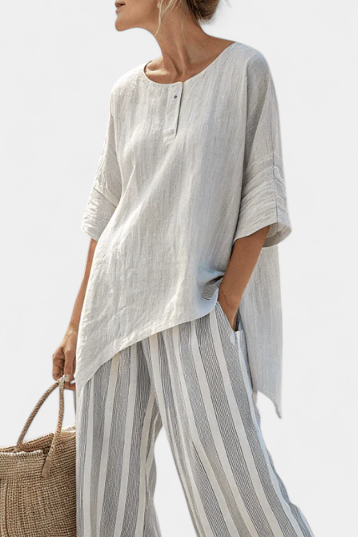 Talvora | Blusa Asimétrica Elegante y Pantalón de Rayas