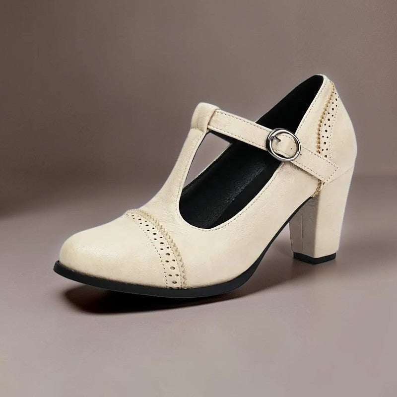 Sandrine | Zapatos de salón calados con tira en T