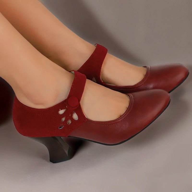Aveline | Zapatos de salón con tira abotonada al tobillo